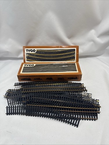 Vintage 1975 tyco - vintage,